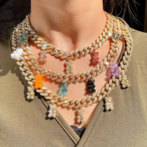 The Teddy 🐻 Kollection: Rhinestone Bear Necklace - Picture 5 of 5